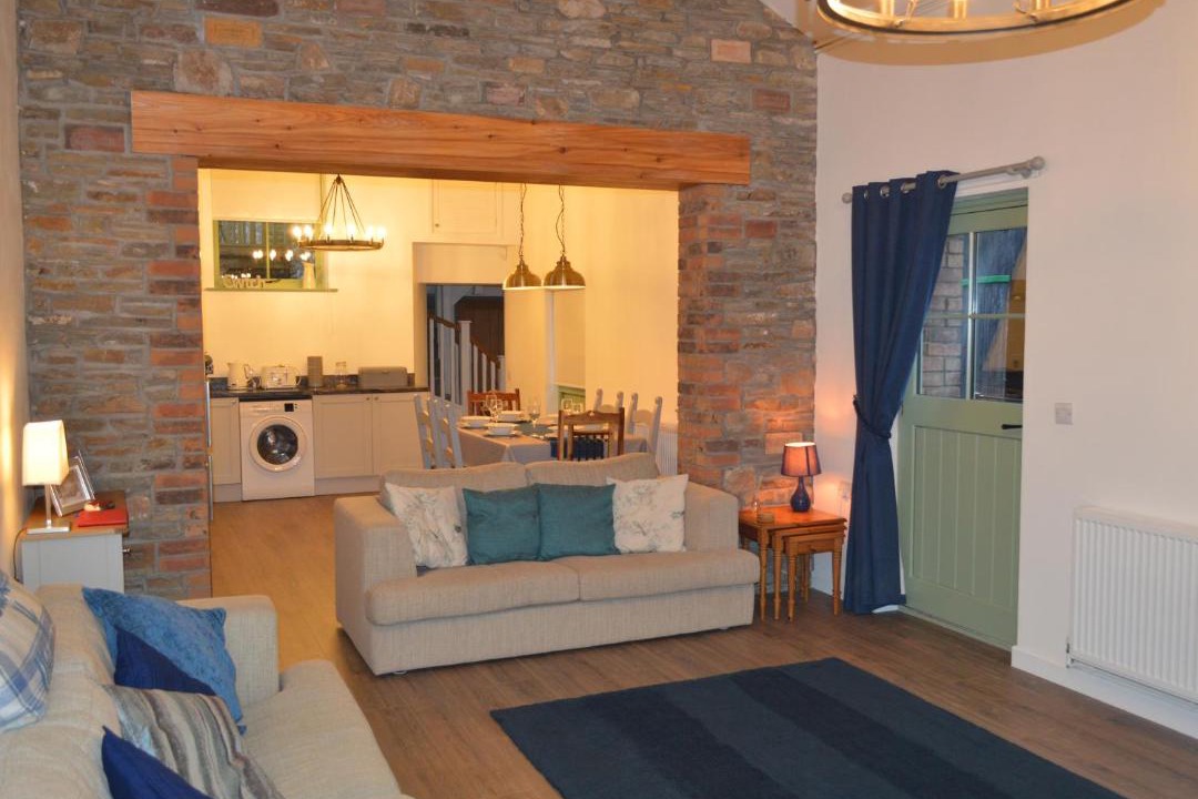 Photo of Others in Mawr