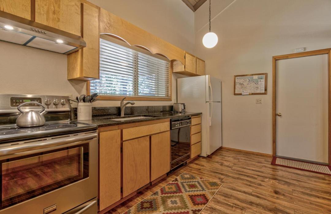 Photo of Kitchen in Sunriver