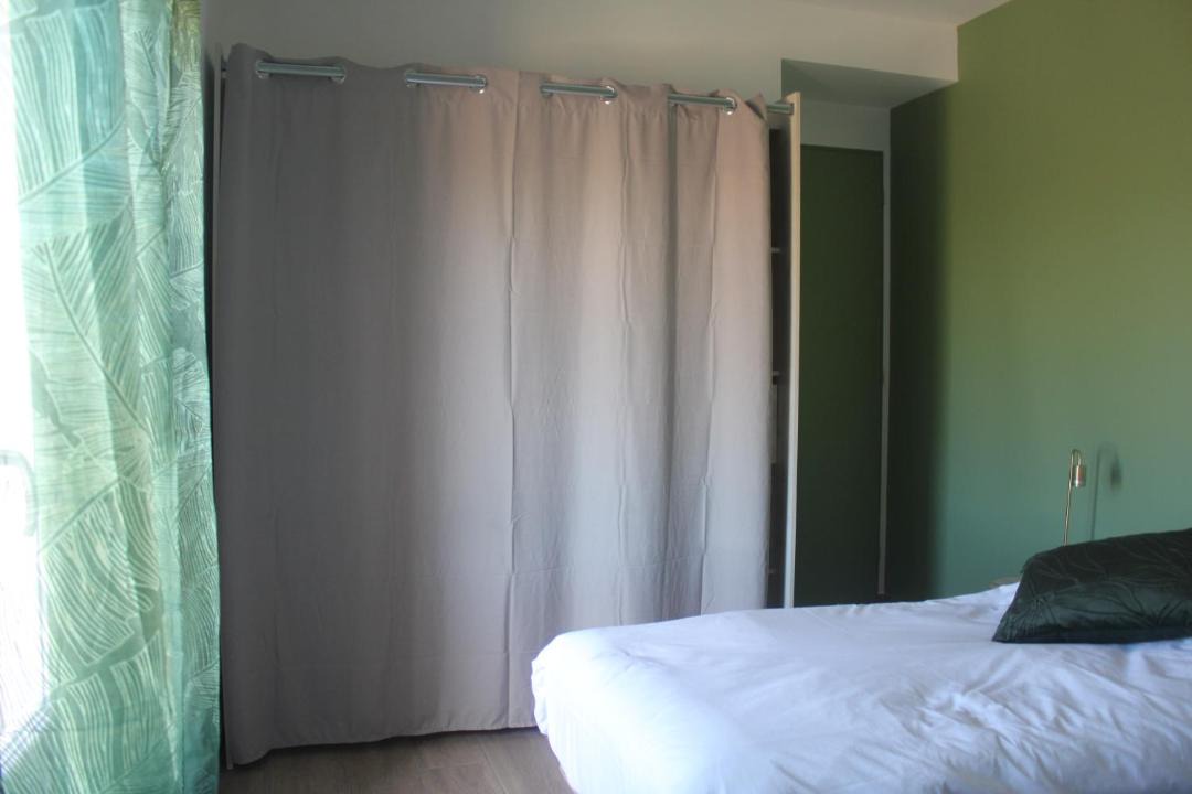 Photo of Bedroom in Camelas