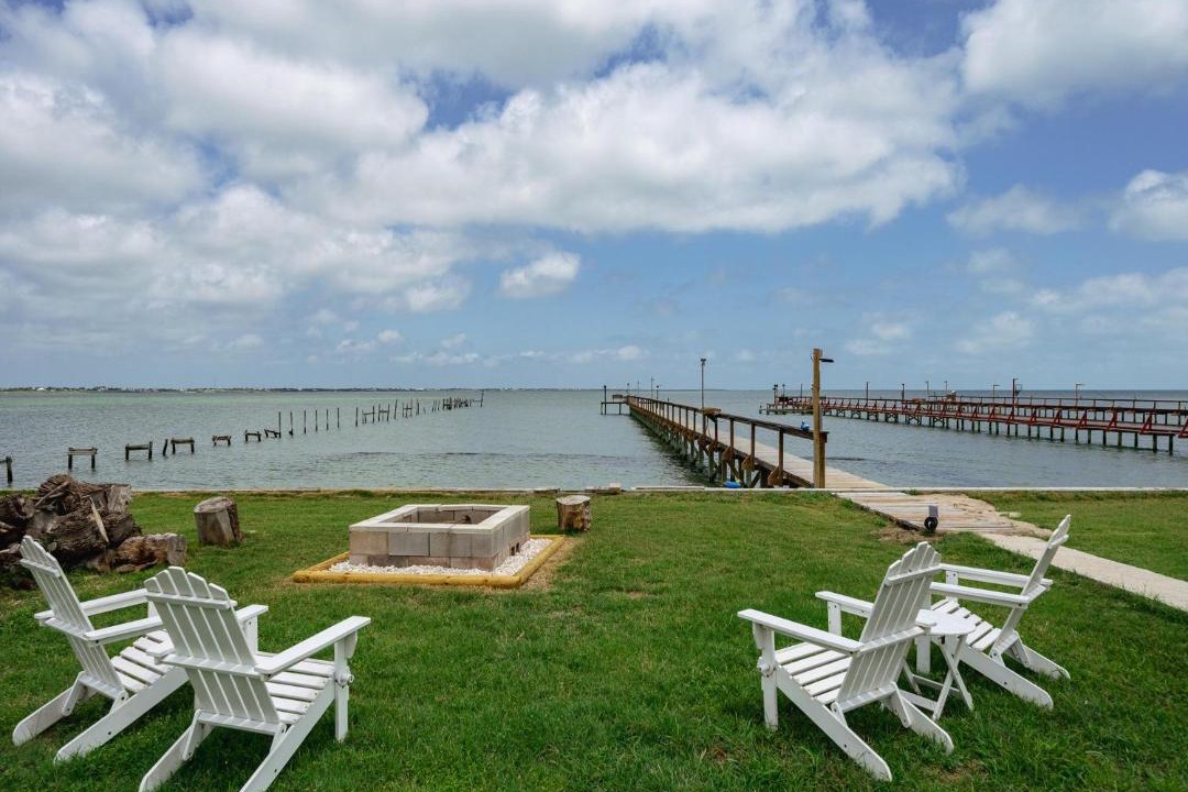 Photo of Others in Taft