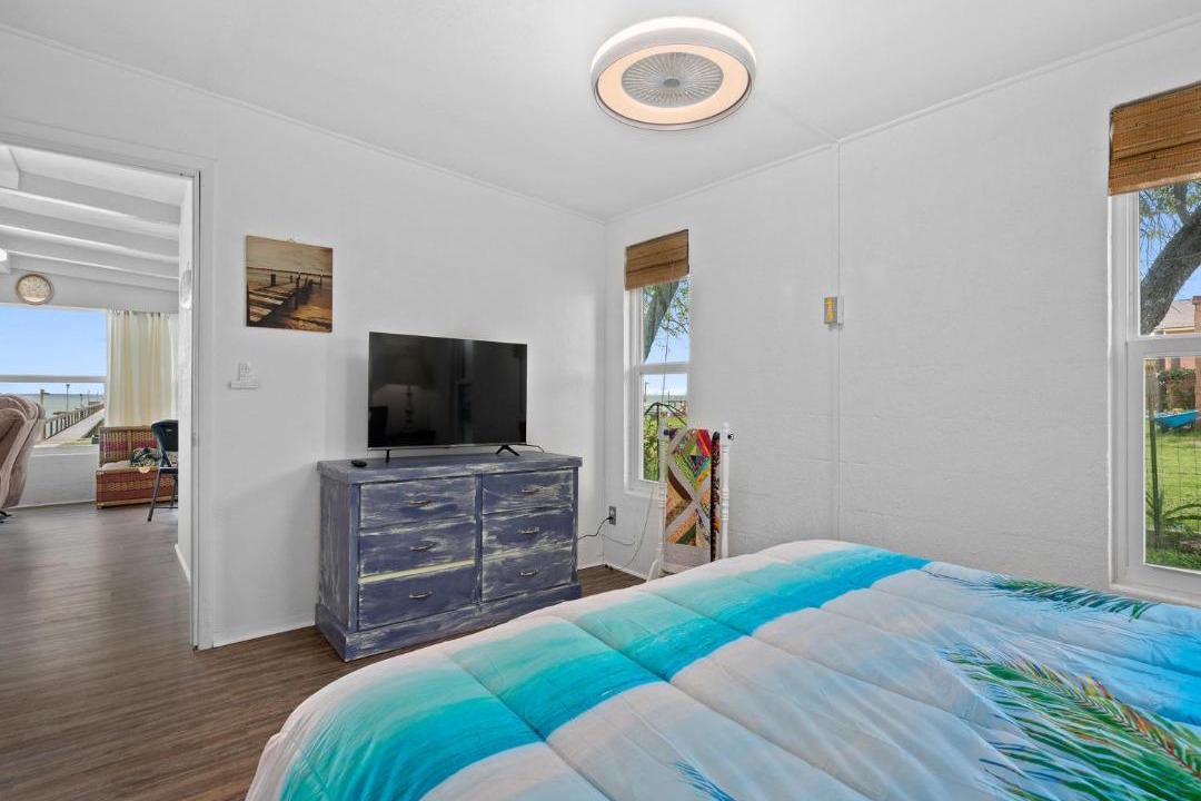 Photo of Others in Taft