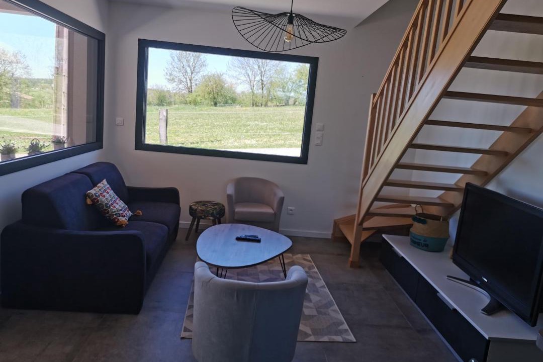 Photo of Others in Le Fied