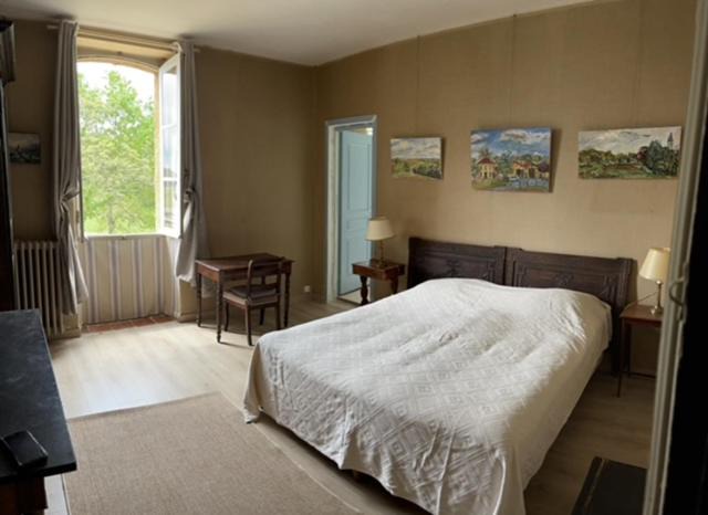 Photo of Bedroom in Monguilhem