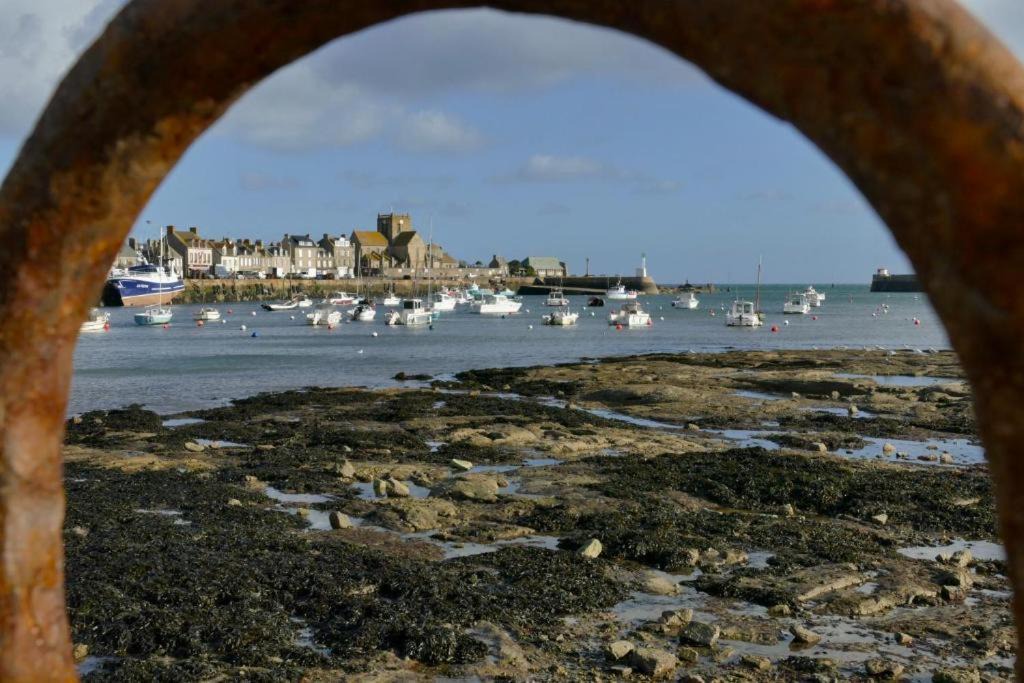 Photo of Others in Carneville