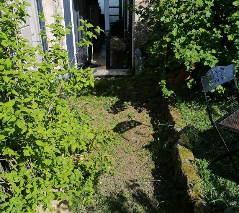 Photo of Others in Carneville