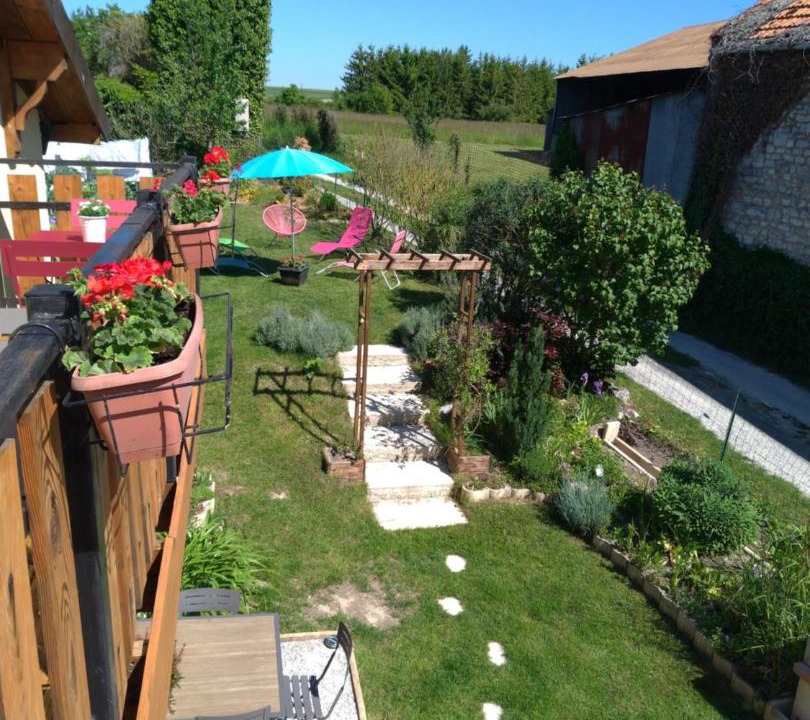 Photo of Others in Lor