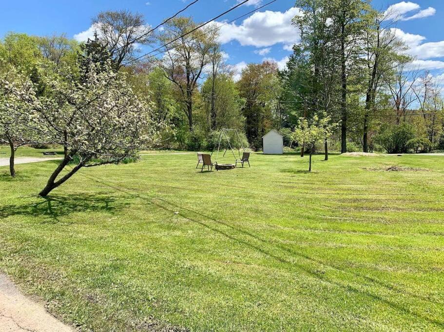 Photo of Others in Hurleyville