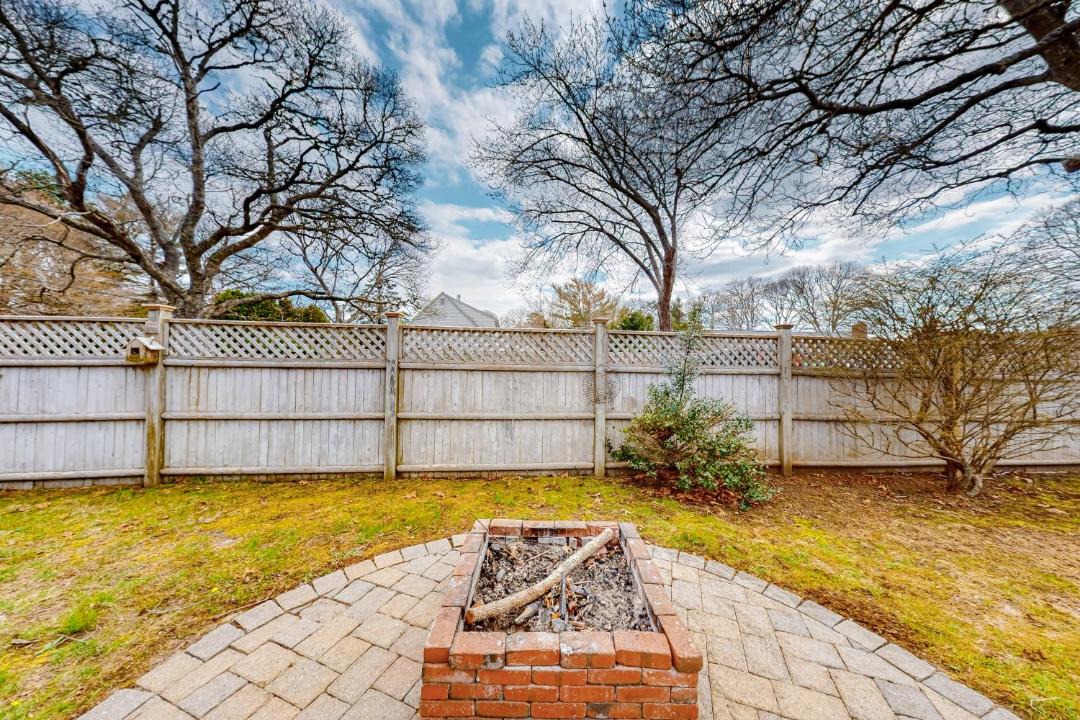 Photo of Others in West Hyannisport