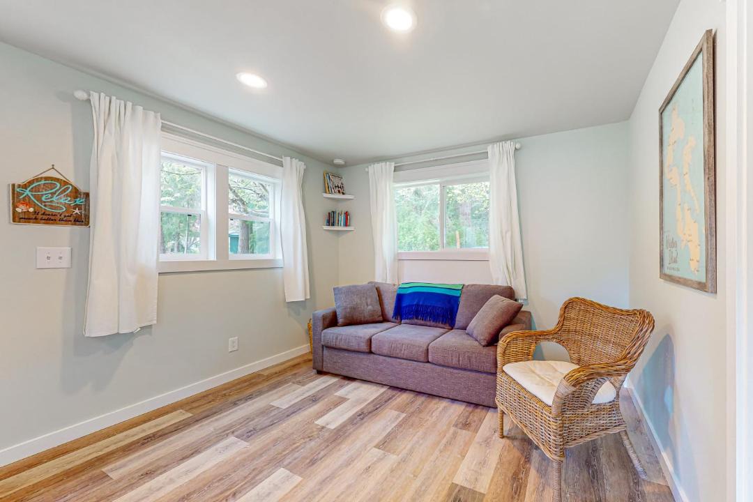 Photo of Others in Clinton