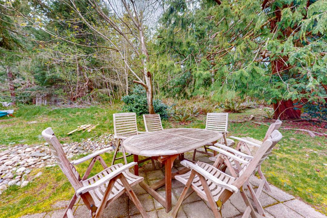 Photo of Others in Clinton