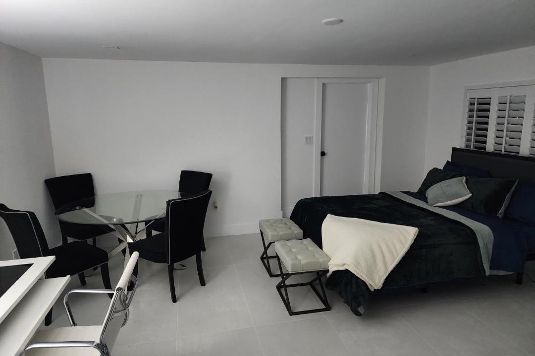 Photo of Others in Wilton Manors