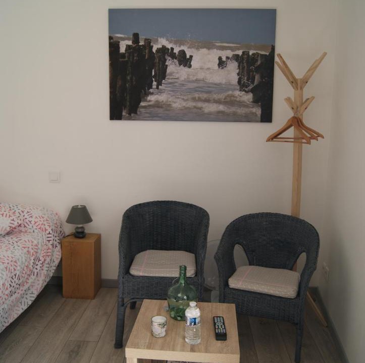 Photo of Others in Arrest