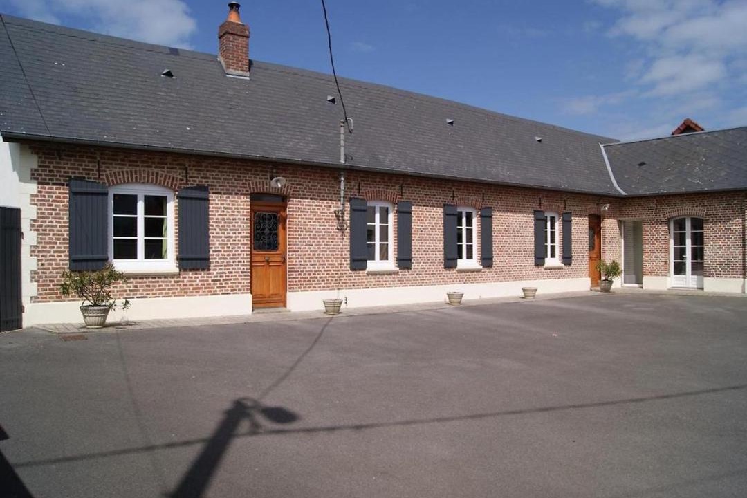 Photo of Others in Arrest