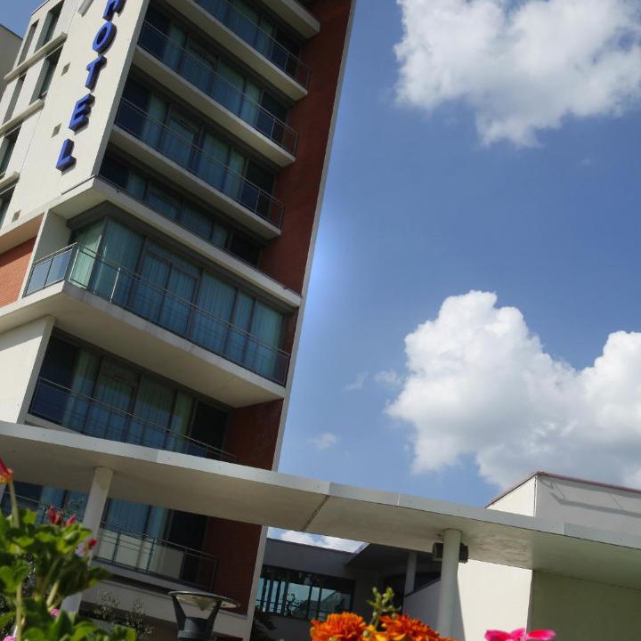 Photo of Others in Saint-Amand-les-Eaux