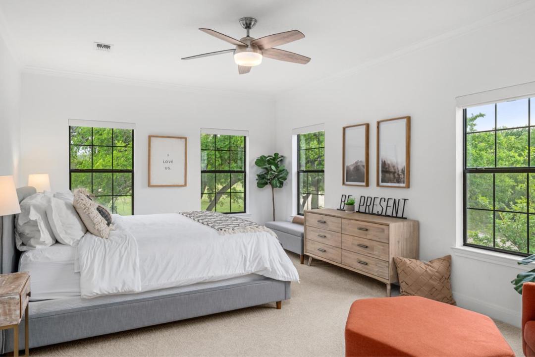 Photo of Bedroom in Glen Rose