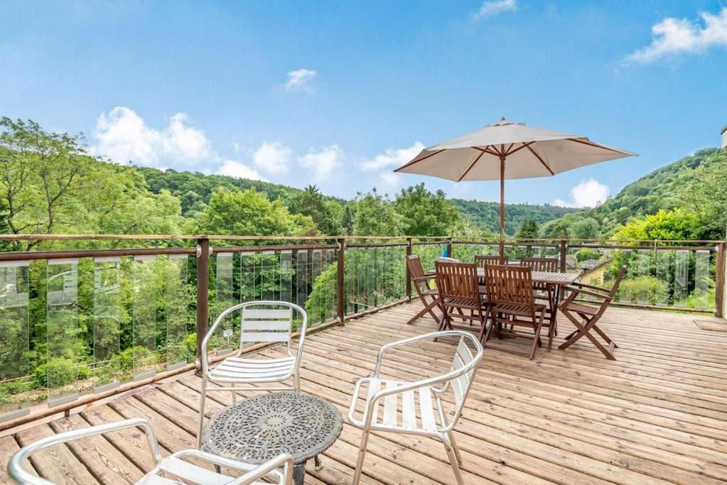 Photo of Patio Balcony in Symonds Yat