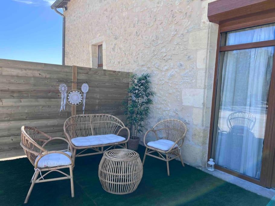 Photo of Patio Balcony in Blasimon