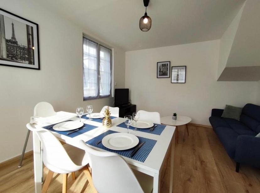 Photo of Others in Eu