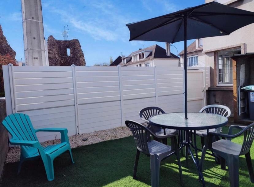 Photo of Patio Balcony in Eu