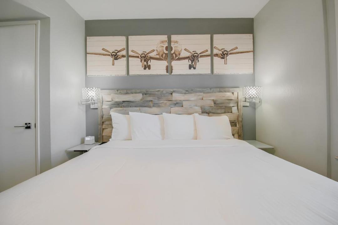 Photo of Bedroom in McClellan