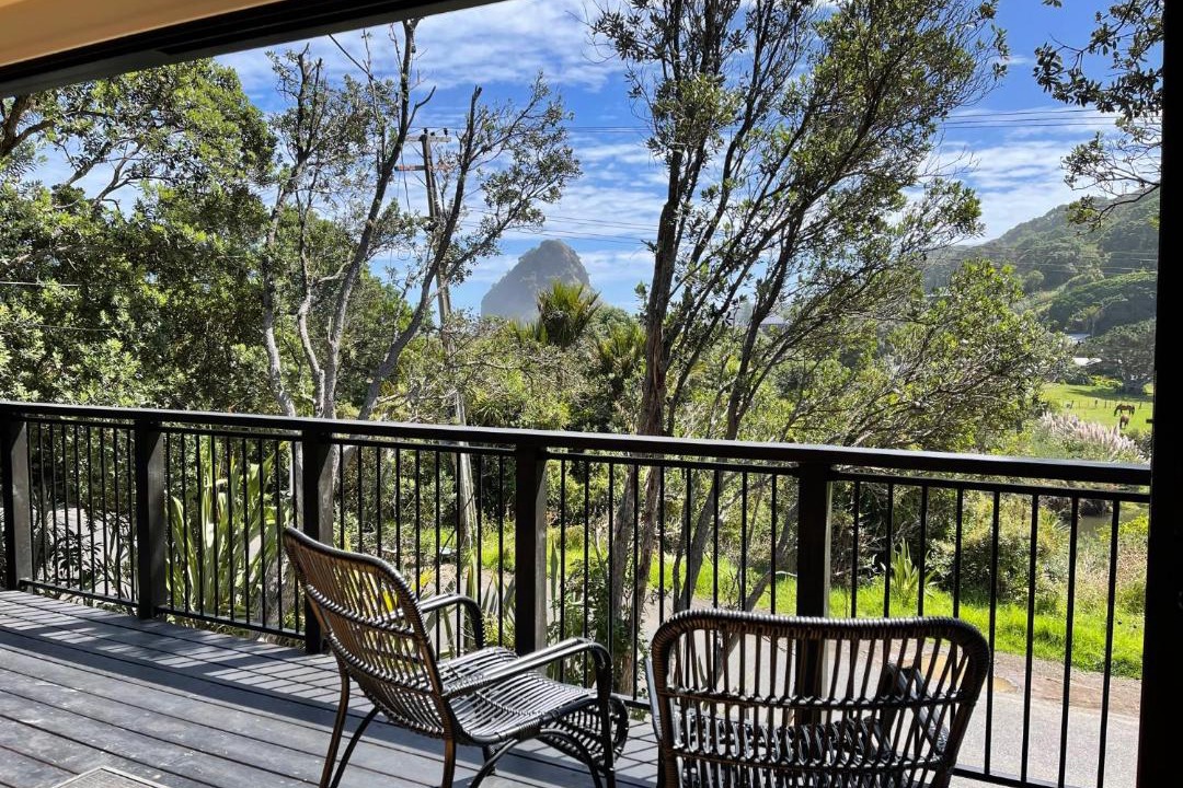Photo of Patio Balcony in Piha