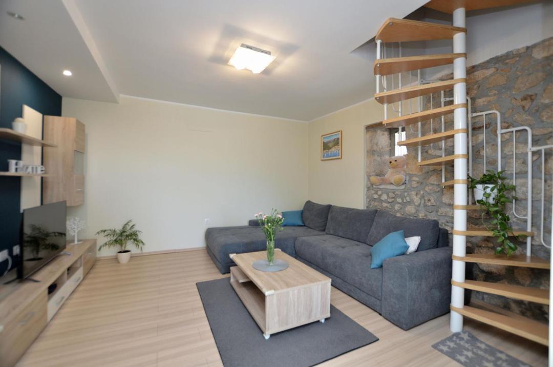 Photo of Livingroom in Sveta Jelena