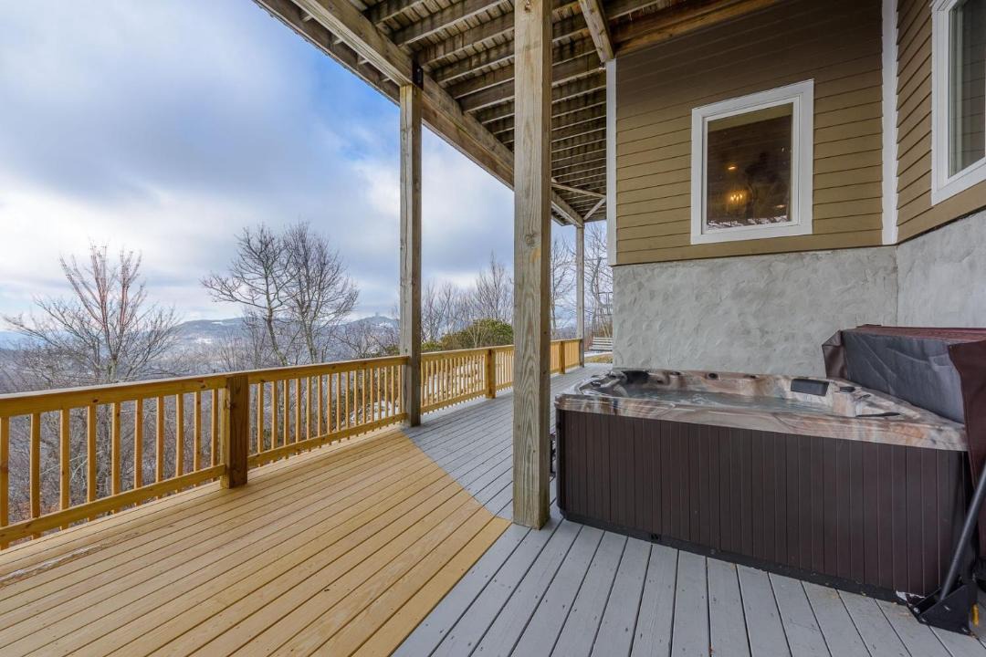 Photo of Others in Seven Devils