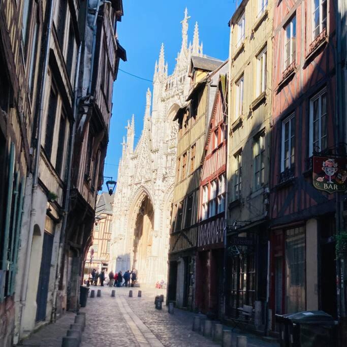 Photo of Buildings in Rouen City Centre