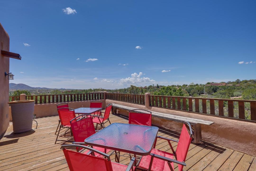 Photo of Patio Balcony in Vista Encantada