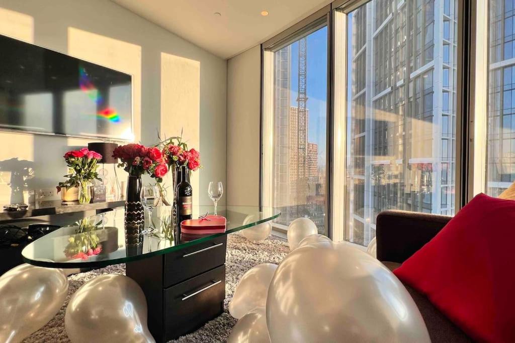 Photo of Others in Nine Elms