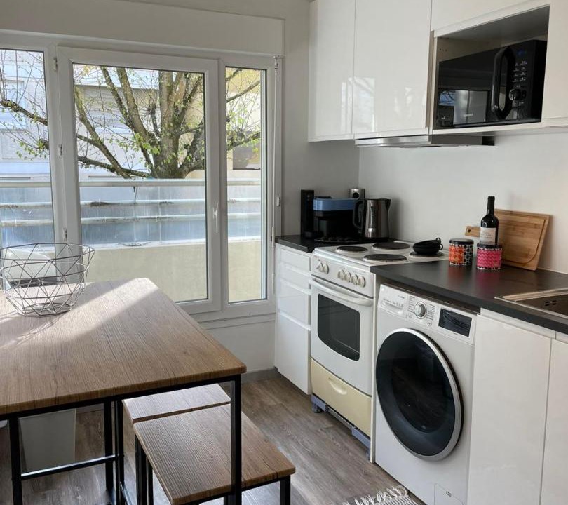 Photo of Kitchen in Guyancourt