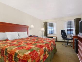 Photo of Bedroom in Shawnee