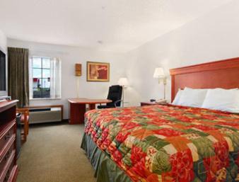 Photo of Bedroom in Shawnee