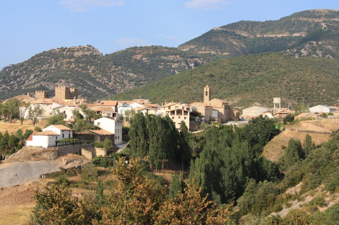 Photo of Buildings in Binies