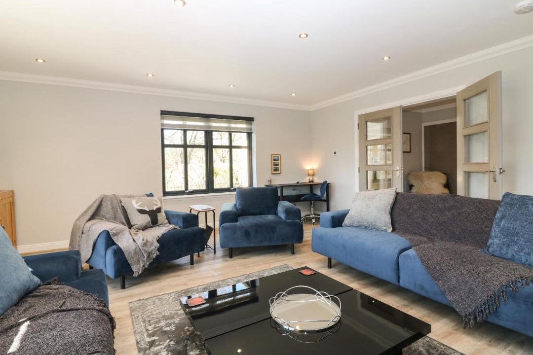 Photo of Others in Ellon