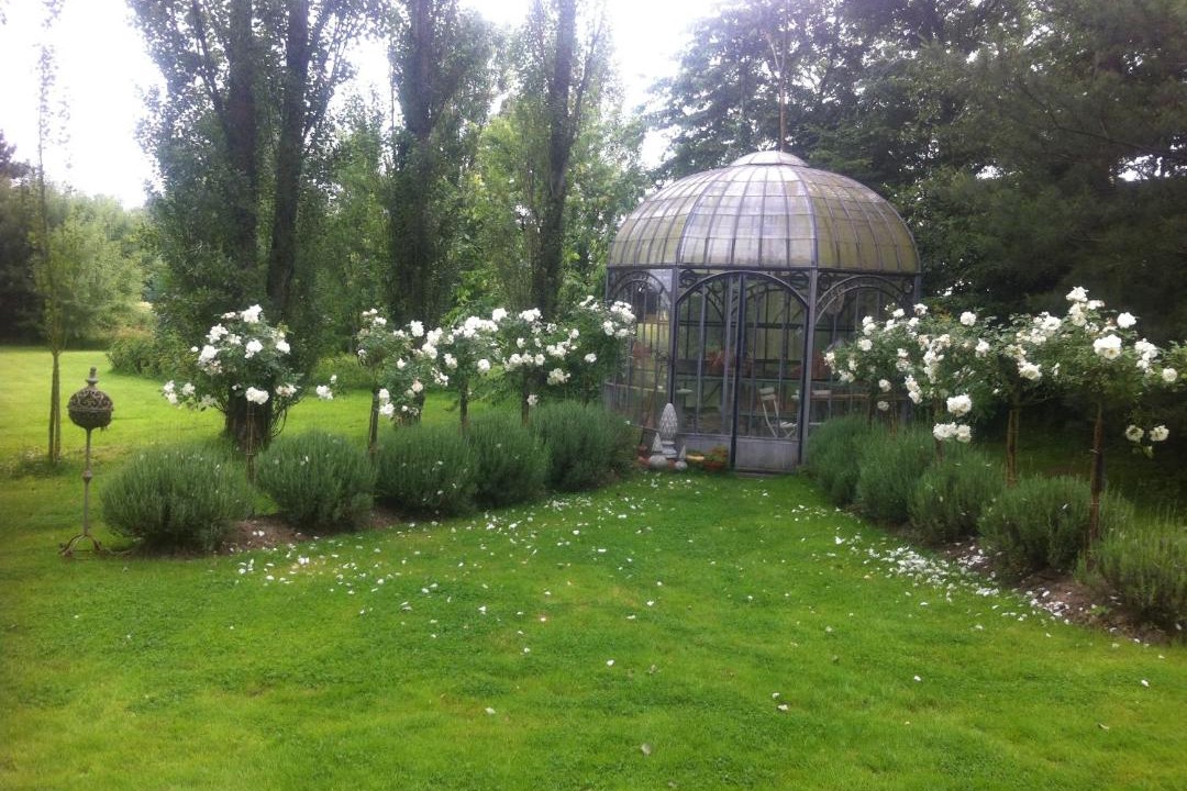 Photo of Others in Monnaie