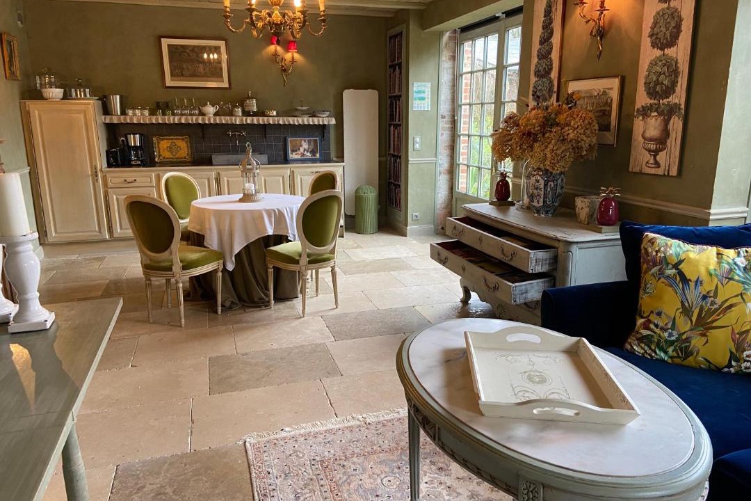 Photo of Livingroom in Monnaie