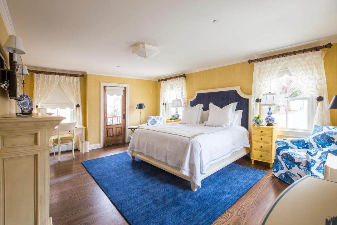 Photo of Bedroom in Old Saybrook Center