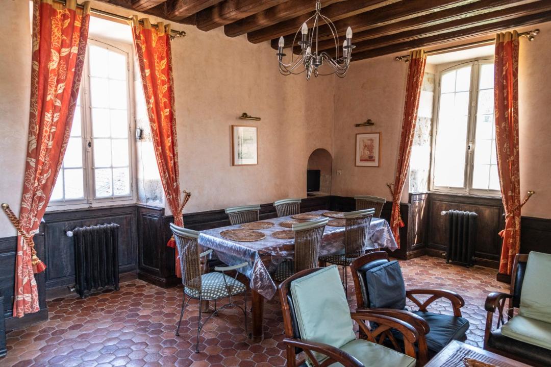 Photo of Others in Asquins