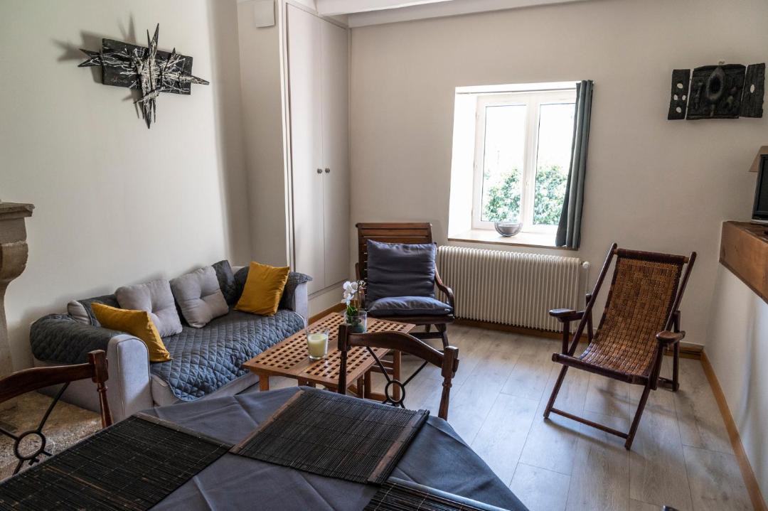 Photo of Others in Asquins