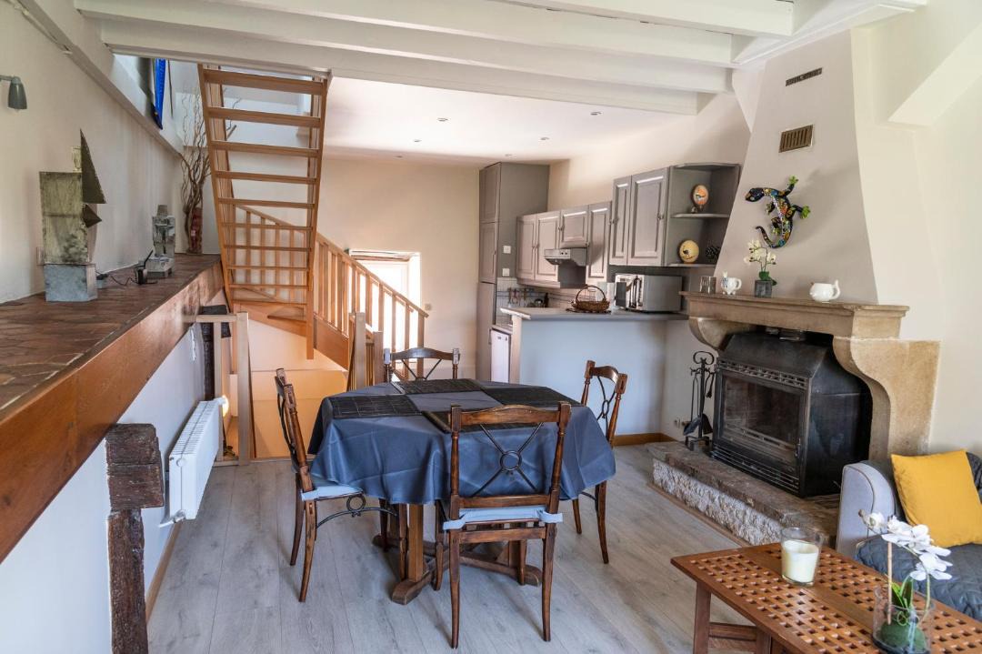 Photo of Others in Asquins