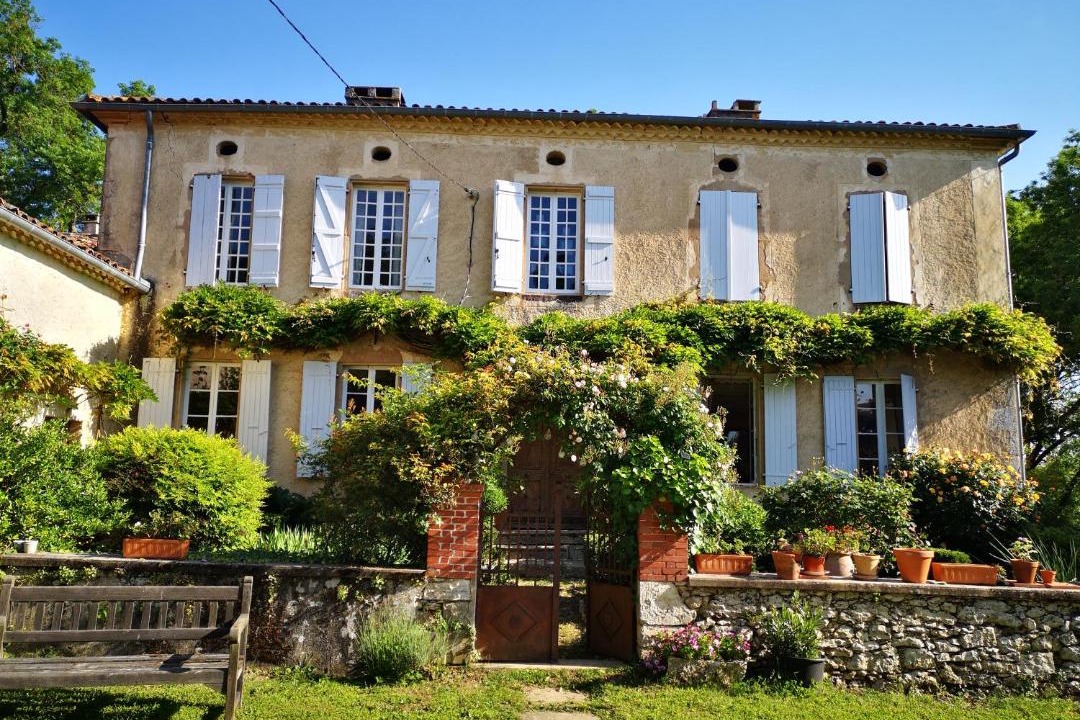 Photo of Others in Lagardere