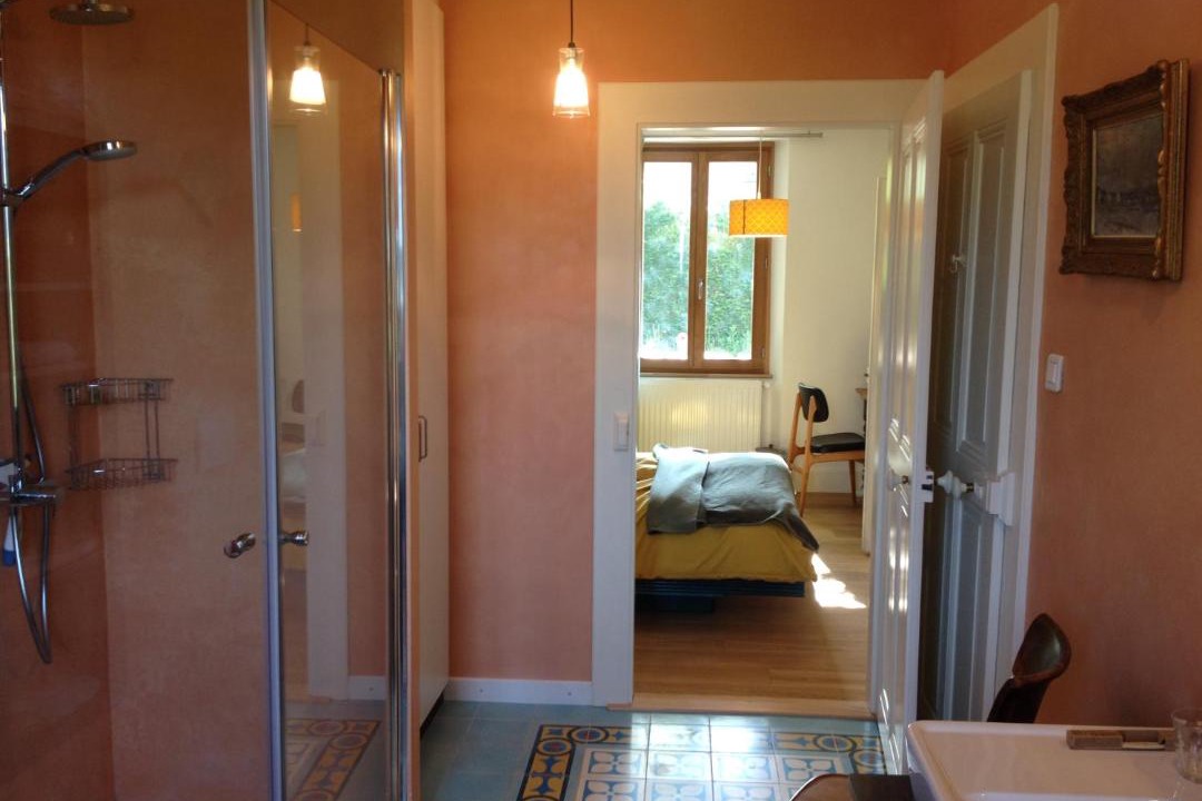 Photo of Bathroom in Challonges