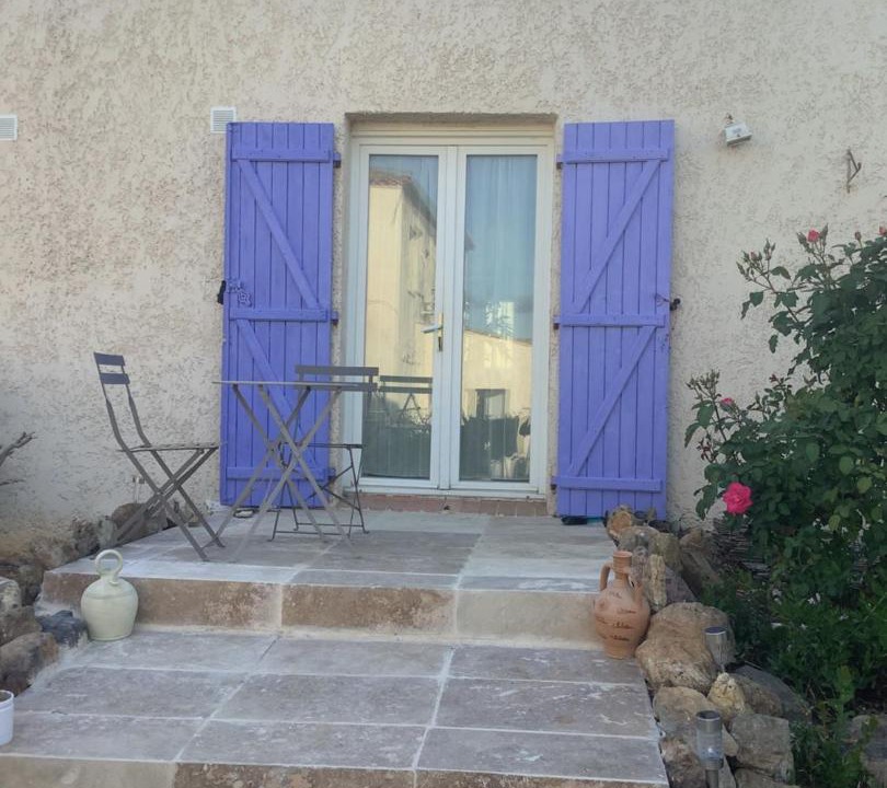 Photo of Buildings in Roujan