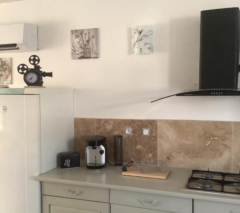 Photo of Kitchen in Roujan