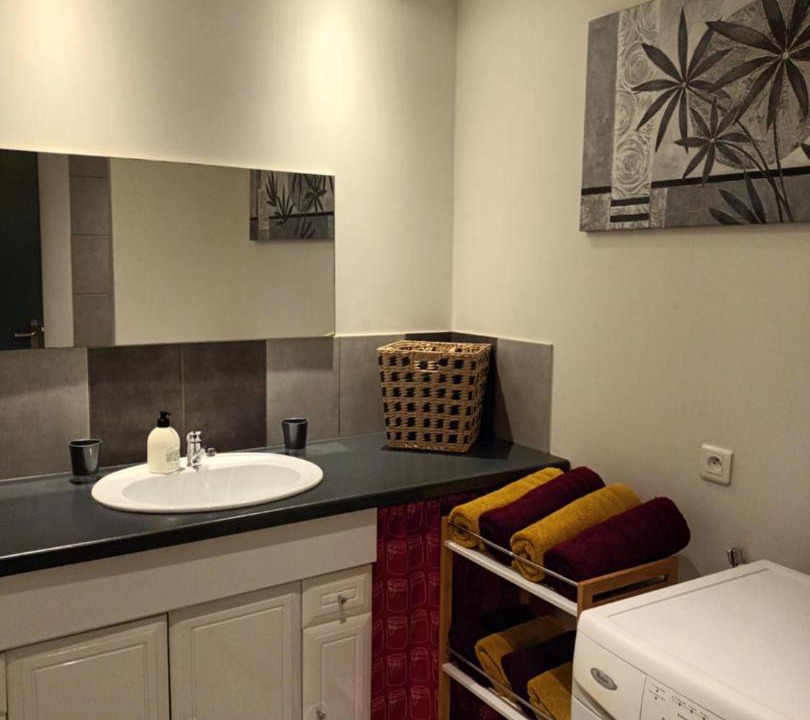 Photo of Others in Gripport