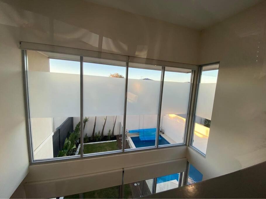 Photo of Others in West Beach