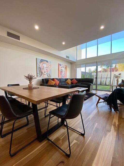 Photo of Others in West Beach