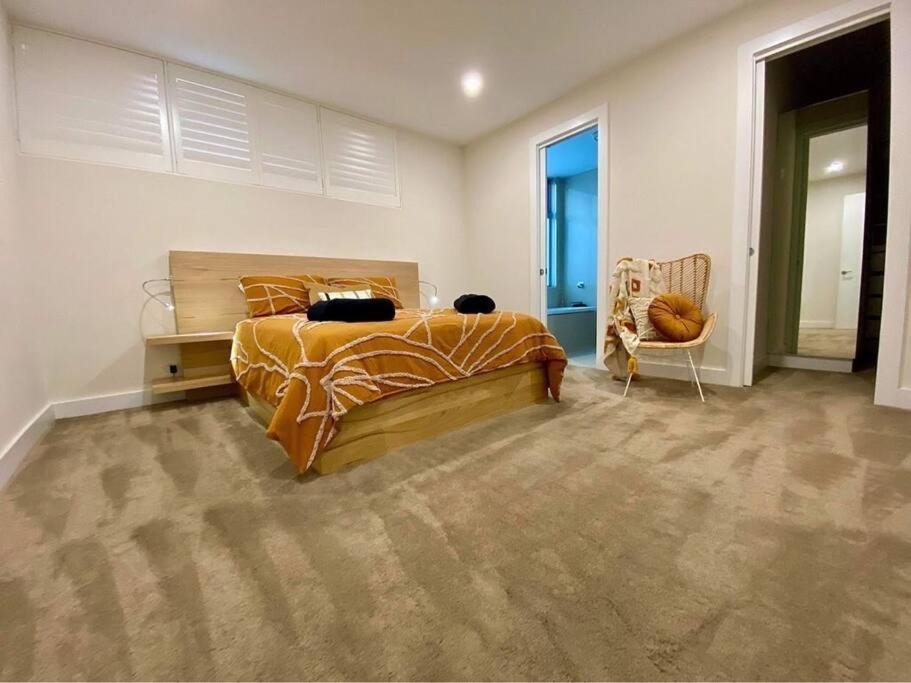 Photo of Others in West Beach