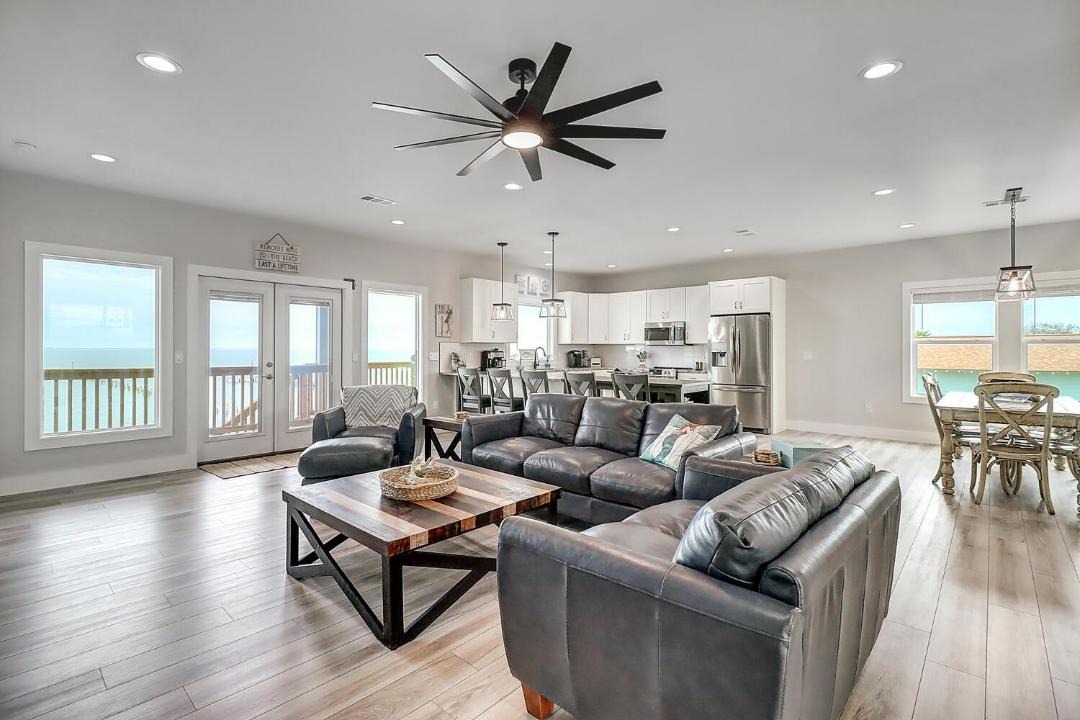 Photo of Livingroom in Rockport